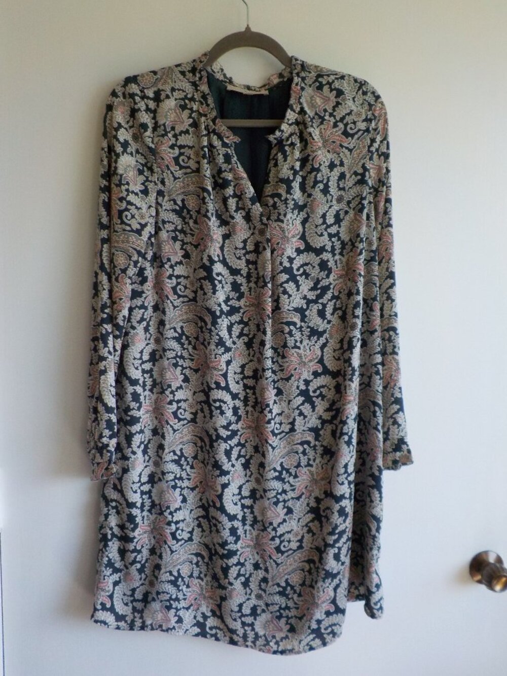 LOFT Dress - Medium - Long Sleeve Multicolor Paisley Loose Fit Lined (2461)
